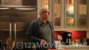 Modern Family Season 10 Episode 17