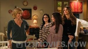 Modern Family Season 10 Episode 17