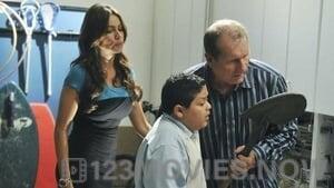 Modern Family Season 2 Episode 5