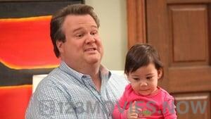 Modern Family Season 2 Episode 8