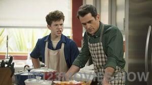 Modern Family Season 6 Episode 8