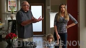 Modern Family Season 7 Episode 2